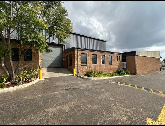 INDUSTRIAL PROPERTY TO RENT IN HALFWAY HOUSE